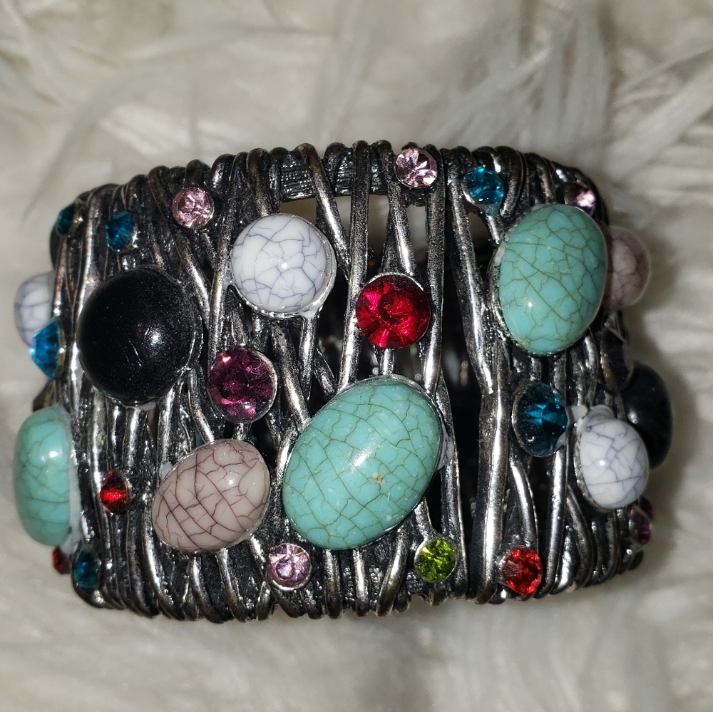 🔥3 for 25!  Metal and stone work Hand accessory